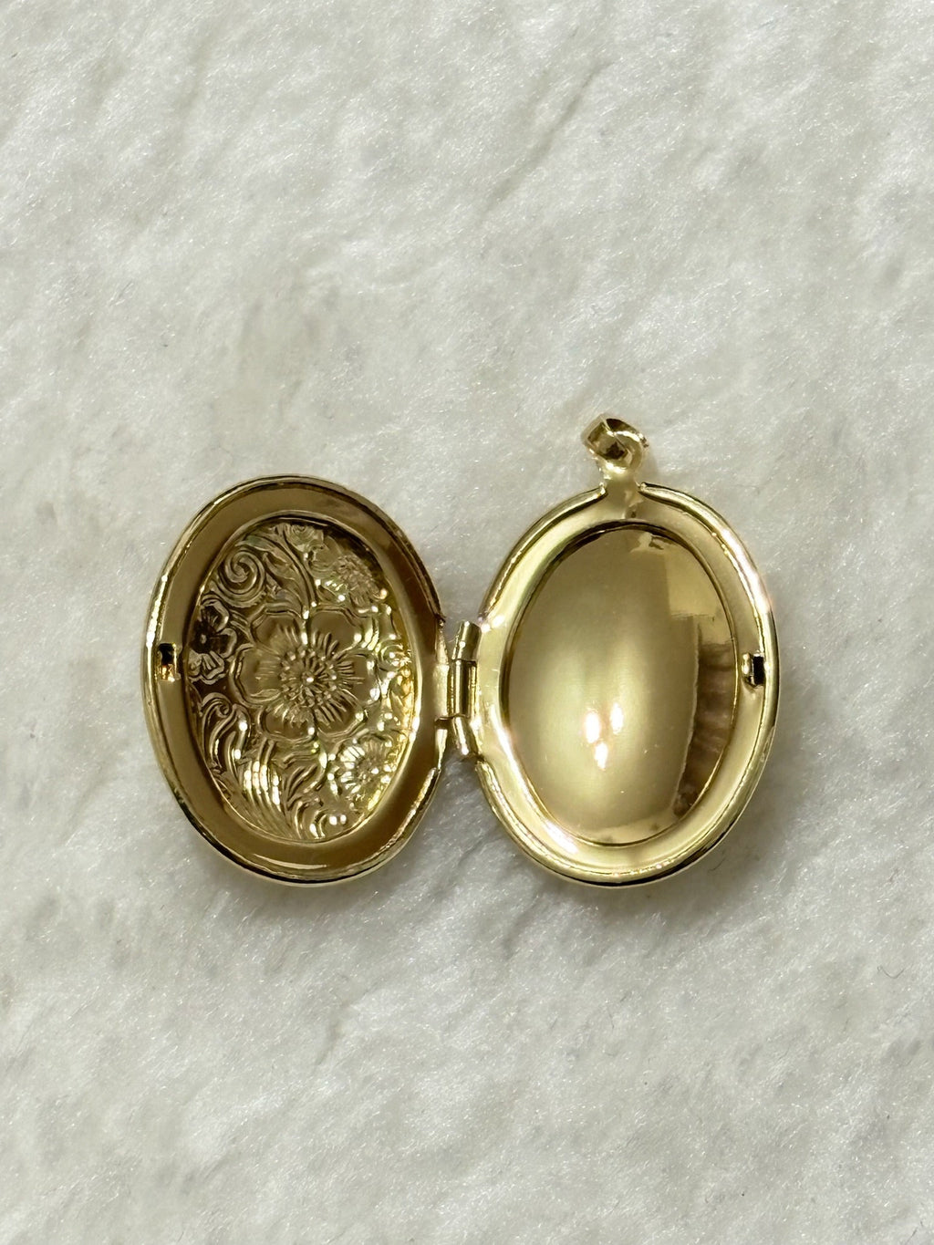 Oval Locket Charm - Floral Engraved