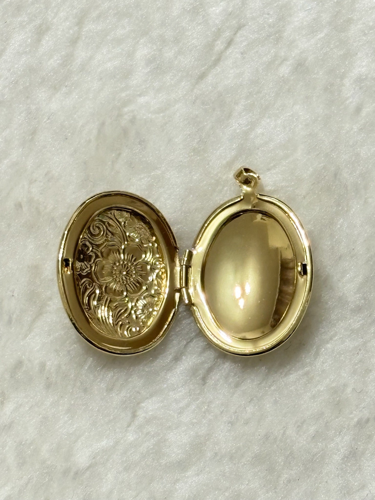 Oval Locket Charm - Floral Engraved